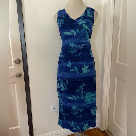 Norton McNaughton Blue Tie Print Size M Dress Rayon Back or Front Tied - Picture 9 of 9